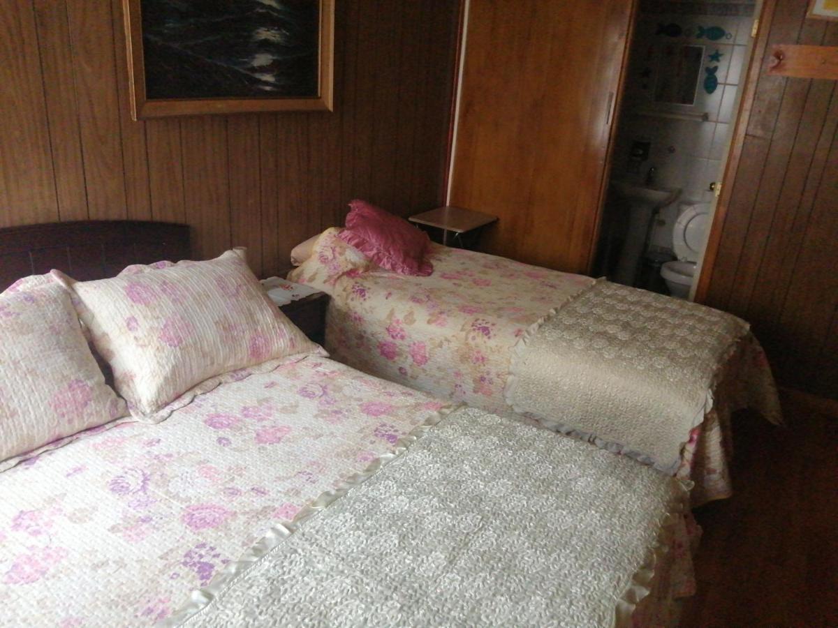 Alojamiento Familiar Rey Bed and Breakfast Punta Arenas Exterior foto