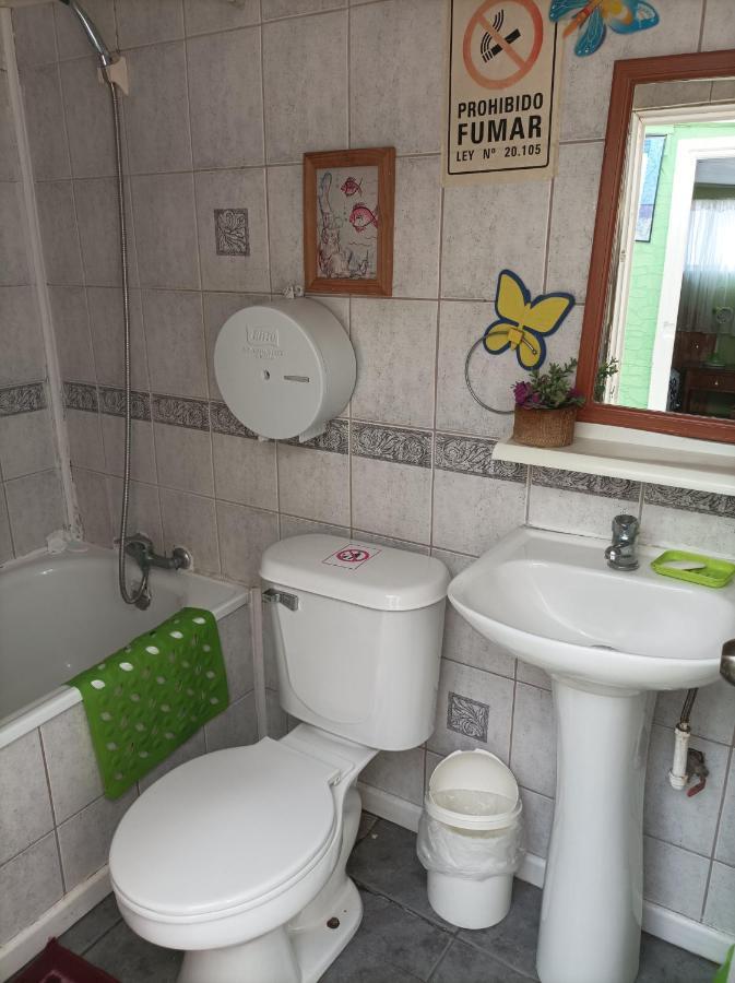 Alojamiento Familiar Rey Bed and Breakfast Punta Arenas Exterior foto