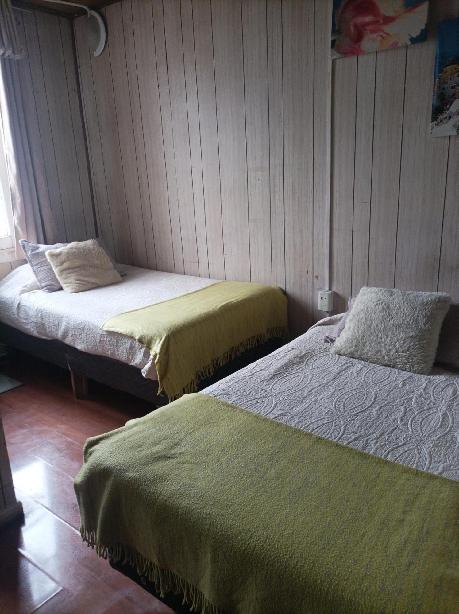 Alojamiento Familiar Rey Bed and Breakfast Punta Arenas Exterior foto