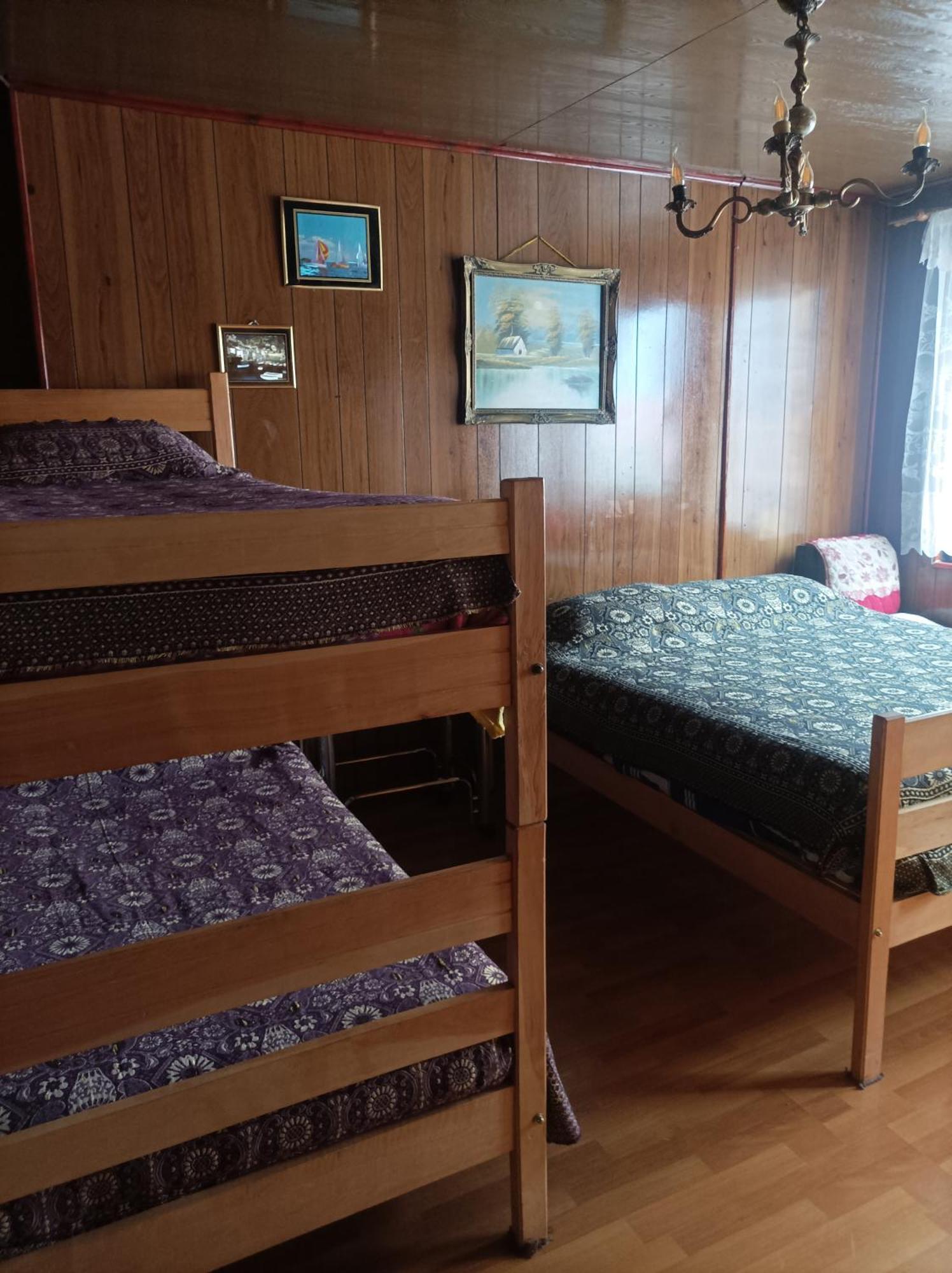 Alojamiento Familiar Rey Bed and Breakfast Punta Arenas Exterior foto