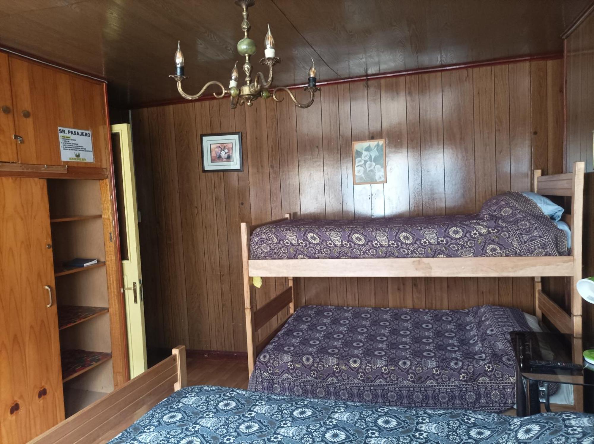 Alojamiento Familiar Rey Bed and Breakfast Punta Arenas Exterior foto