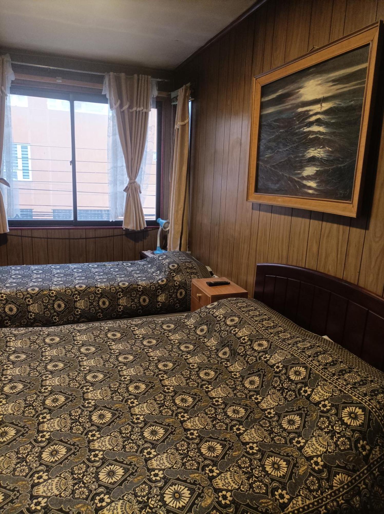 Alojamiento Familiar Rey Bed and Breakfast Punta Arenas Exterior foto